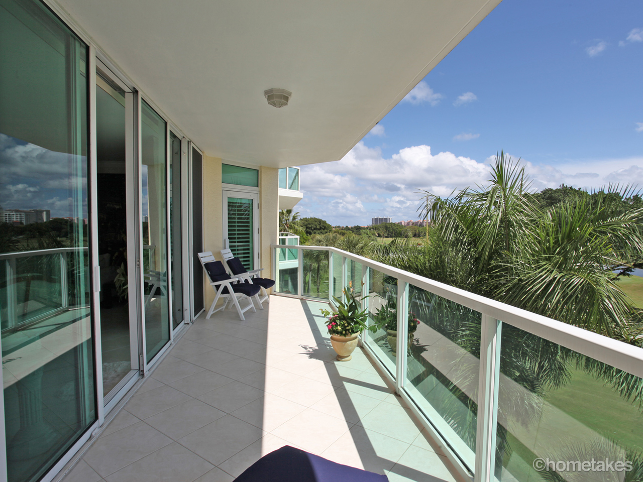 550 SE Mizner Bvd, #B404, Boca Raton FL 33432 Townsend Place Balcony view